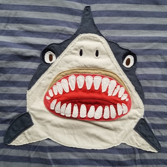 2010 like new Mini Boden striped shark - Picture 4 of 11